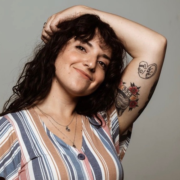 Meet your Posher, Danika - Picture 1 of 1